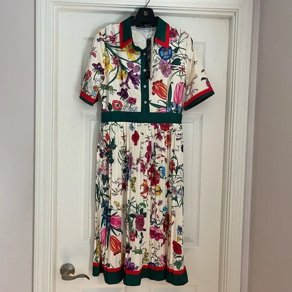 dalia macphee pleated dress Short Sleeve Pleated Floral Dress